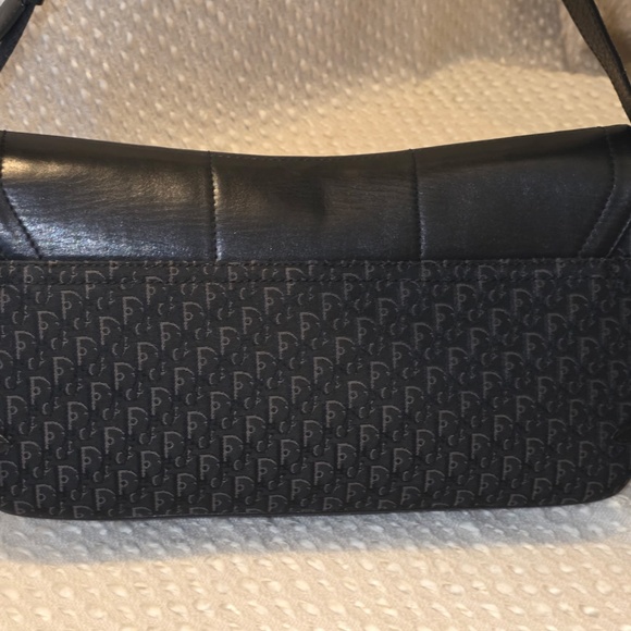Vintage DIOR Trotter Street Chic shoulder bag - Picture 2 of 16